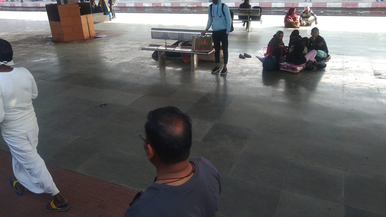 धौलपुर में यार्ड रिमॉडलिंग का काम: आगरा से गुजरने वाली 14 ट्रेनें 17 सितंबर तक प्रभावित, एक घंटे तक देरी