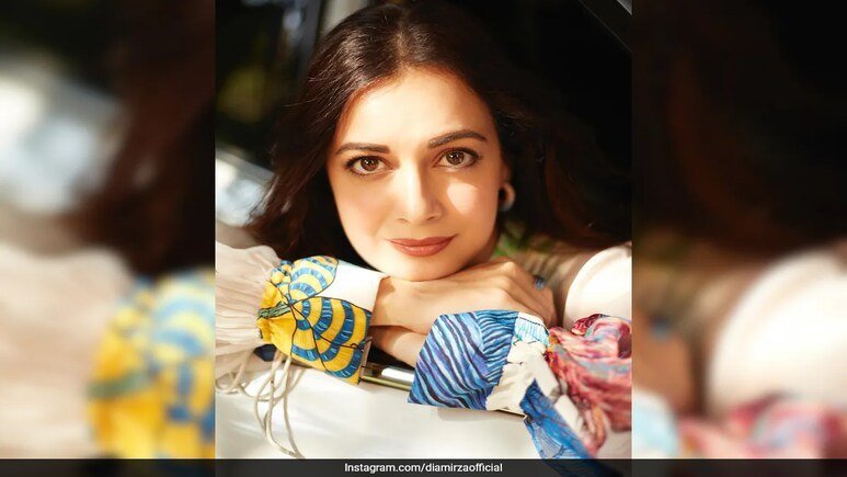 दीया मिर्ज़ा ने बॉलीवुड के सौंदर्य मानकों पर खुलकर बात की, बोलीं— मुझे लिप इंजेक्शन लेने की सलाह दी गई थी दीया मिर्ज़ा ने बॉलीवुड के सौंदर्य मानकों पर खुलकर बात की, बोलीं— मुझे लिप इंजेक्शन लेने की सलाह दी गई थी