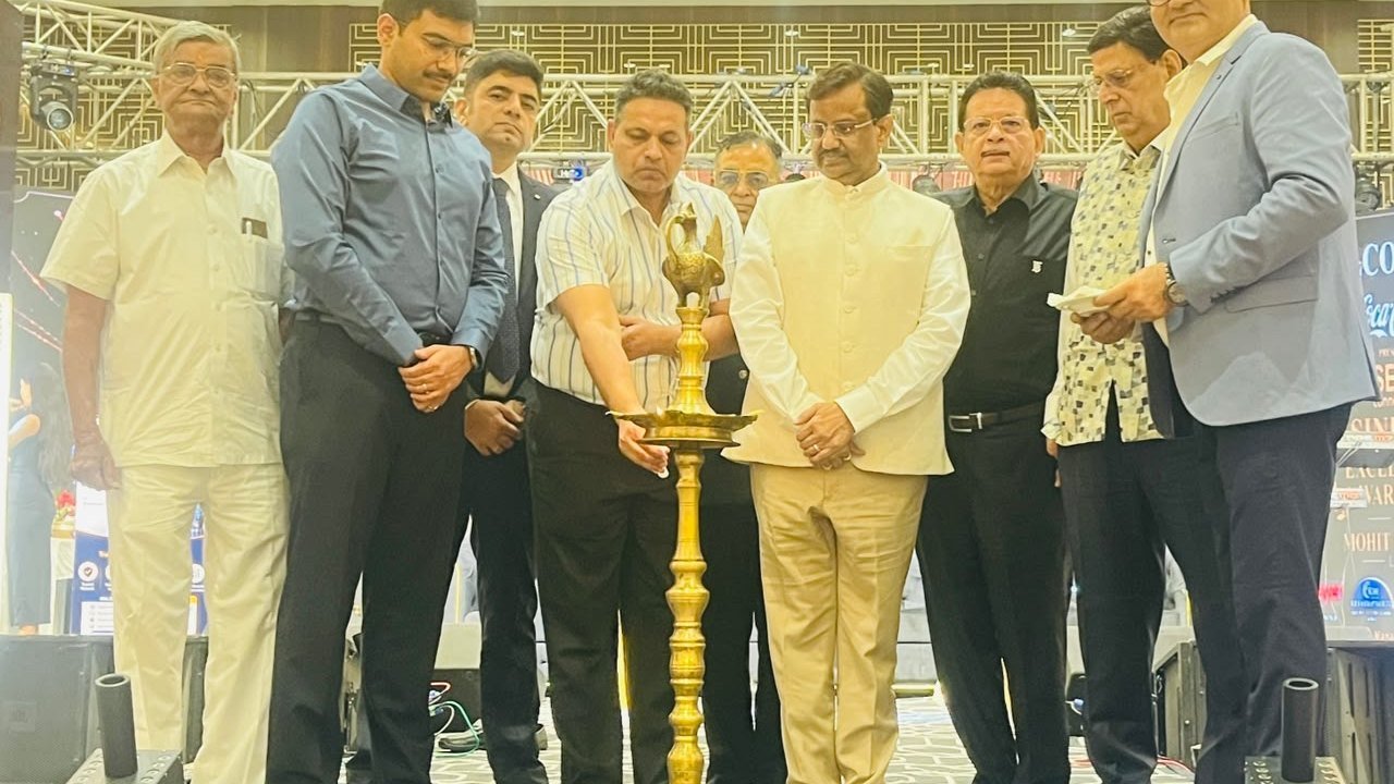 इंडियन आइडल फेम मोहित लालवानी ने आगरा में सिंधी सांस्कृतिक संध्या में दर्शकों को किया मंत्रमुग्ध